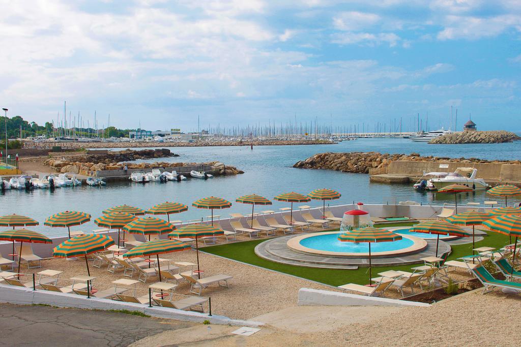 Sunbay Park Hotel Civitavecchia Exteriér fotografie
